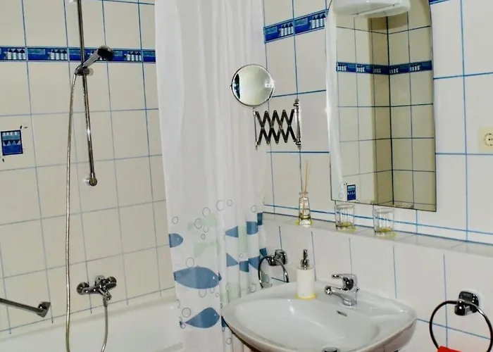 Mester Mit Schwimmbad Sauna 바트하르추부르크